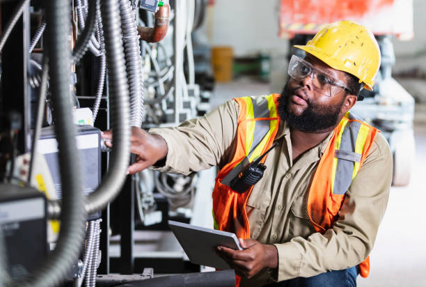 Best Electrical Contractors for Businesses  in North Mankato, MN